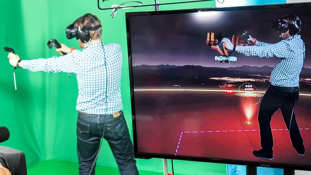 MR (mixed reality)